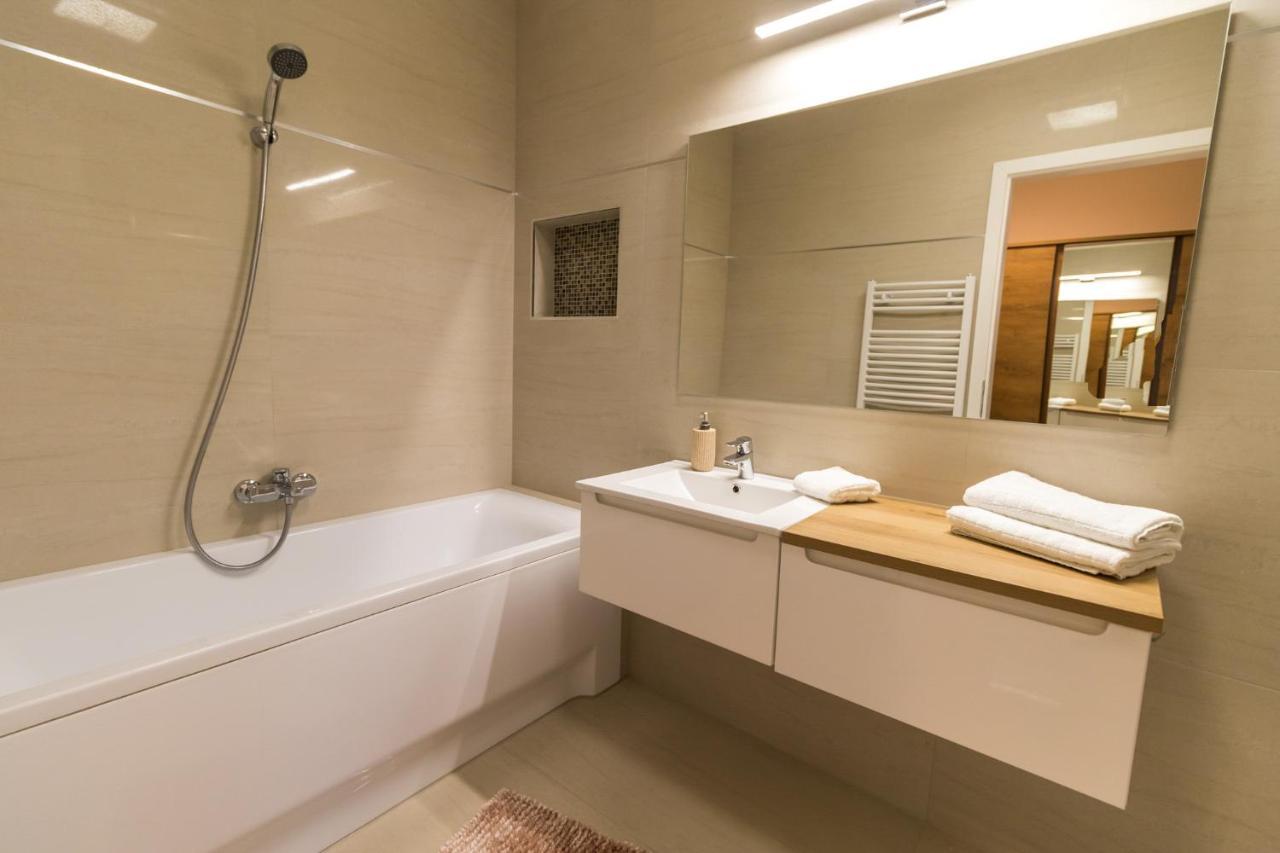 Thermal Lux Weninger Apartman Кишкунхалаш Экстерьер фото